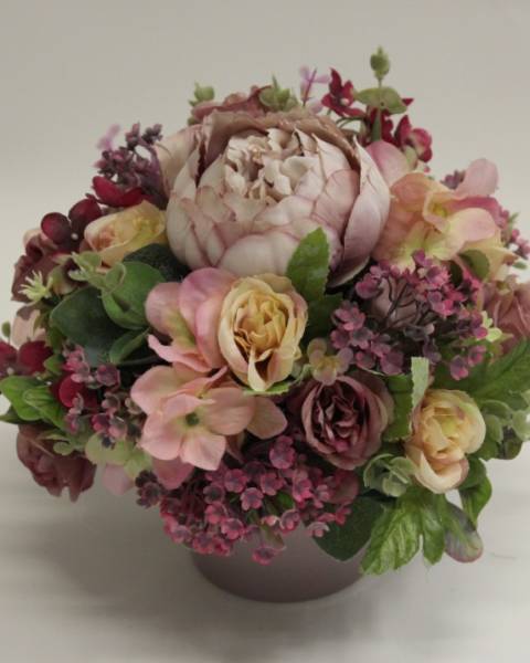 Искусственная композиция «Романтика»