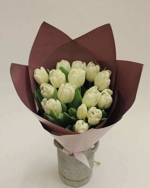 АКЦИЯ! 15 тюльпанов + стильное оформление